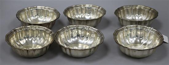 Six Italian 800 standard white metal bowls by R. Miracoli, 30.7cm.